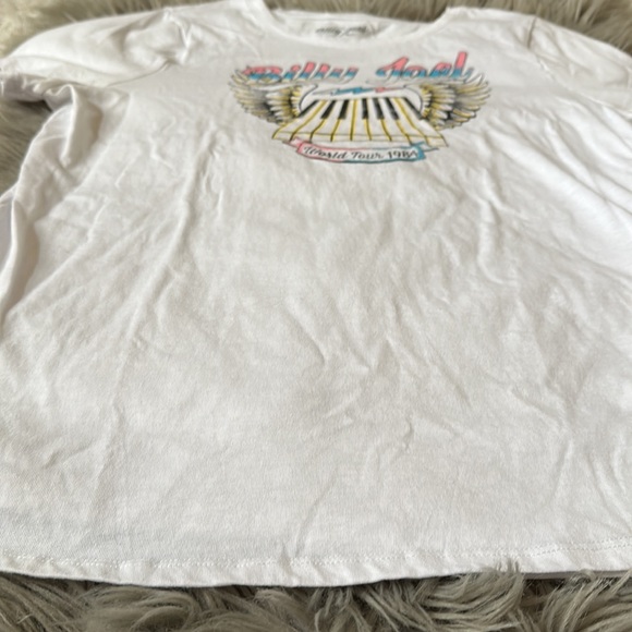 Billy Joel World Tour 1984 T-Shirt - Picture 2 of 5